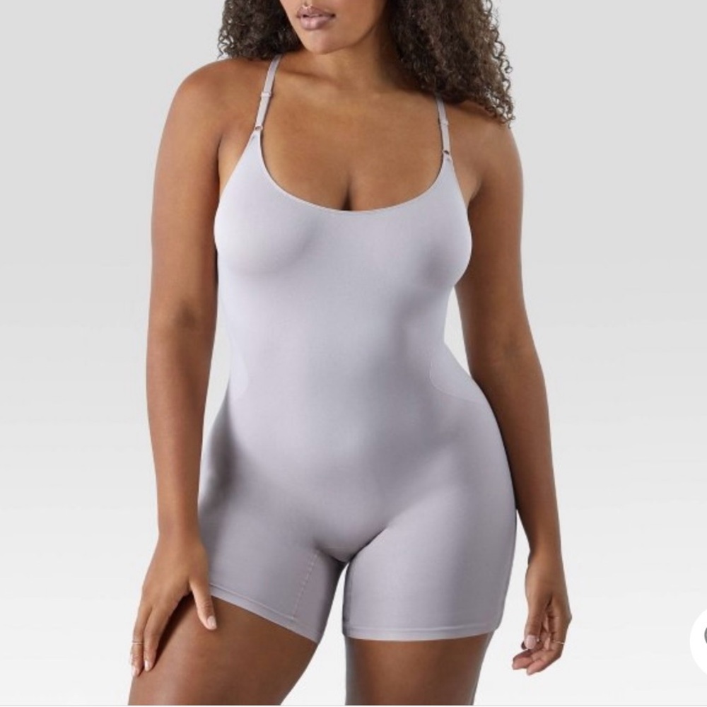 Maidenform Shapewear Body Suit Seamless Smoothing Romper Nude Size XL NWT - Picture 2 of 8